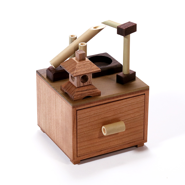 Shishi-odoshi Box | KARAKURI BOX